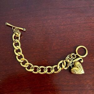 Juicy Couture Gold Tone Heart Charm Toggle Clasp Chain Link Bracelet Womens